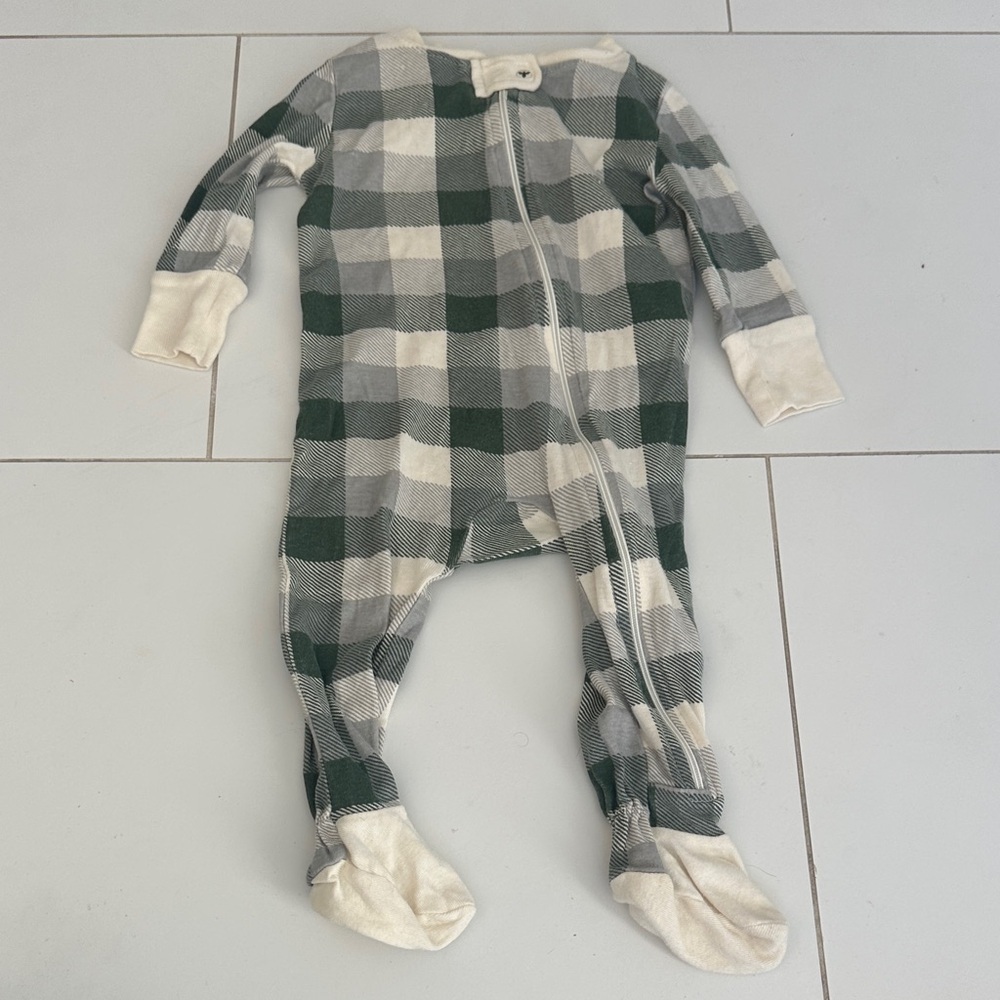 Burt’s bees baby Plaid Green and White Kids One Piece 6/9m